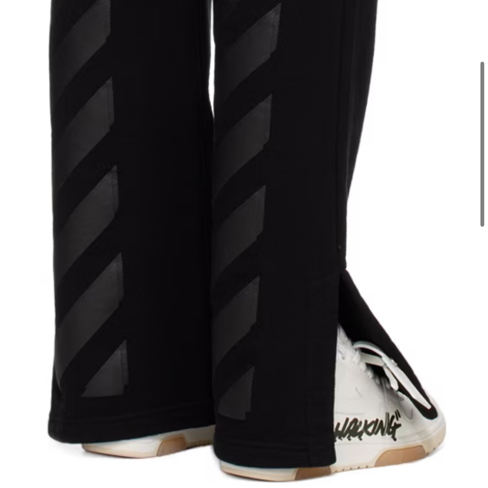 OFF-WHITE
Black Diag Lounge Pants